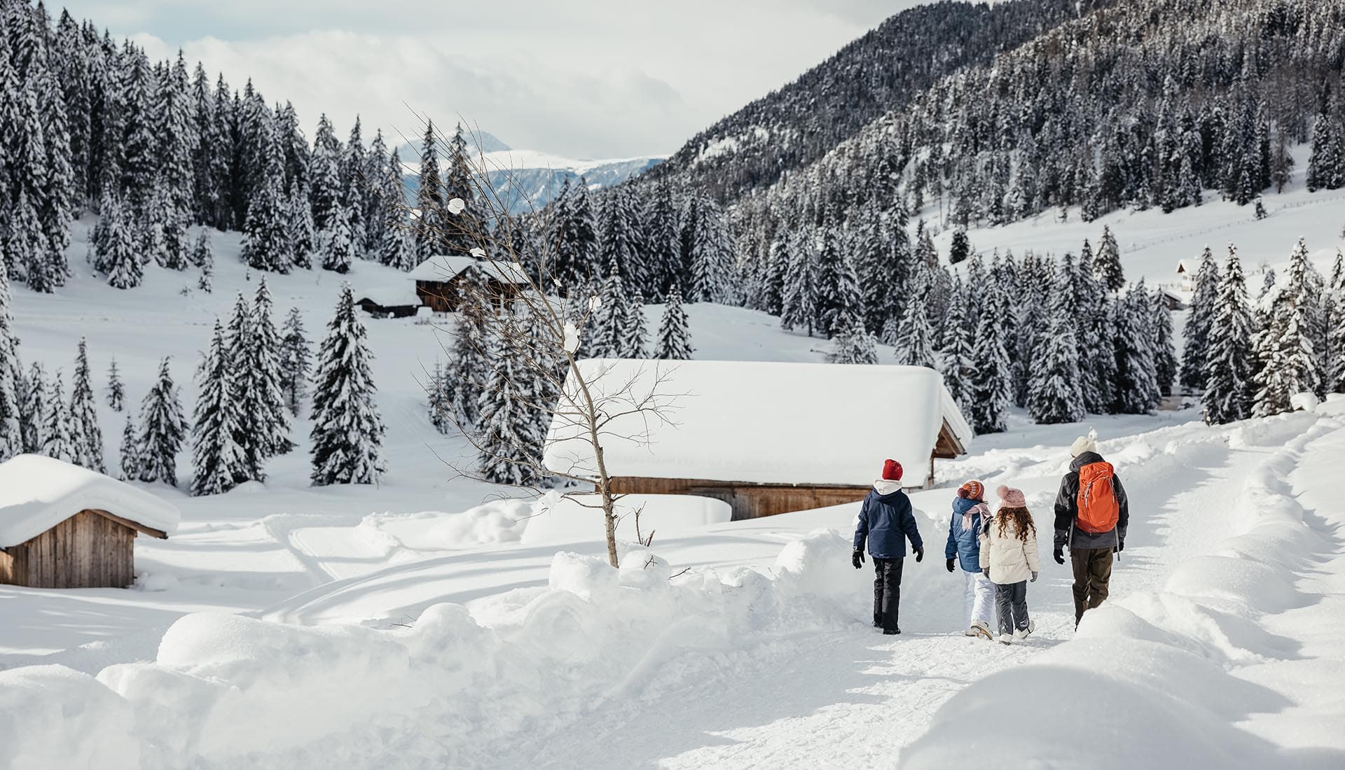 skiurlaub proihof villnoess eisacktal dolomiten suedtirol winterwandern rodeln (3) skiurlaub proihof villnoess eisacktal dolomiten suedtirol winterwandern rodeln (3)