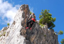 st-magdalena-villnoess-villnoesser-tal-eisacktal-proihof-sommer-aktiv-klettersteige-06